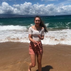 Meet your Posher, Amy